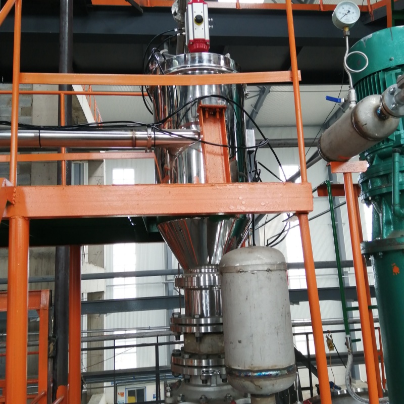 真空输送物料到反应釜.jpg